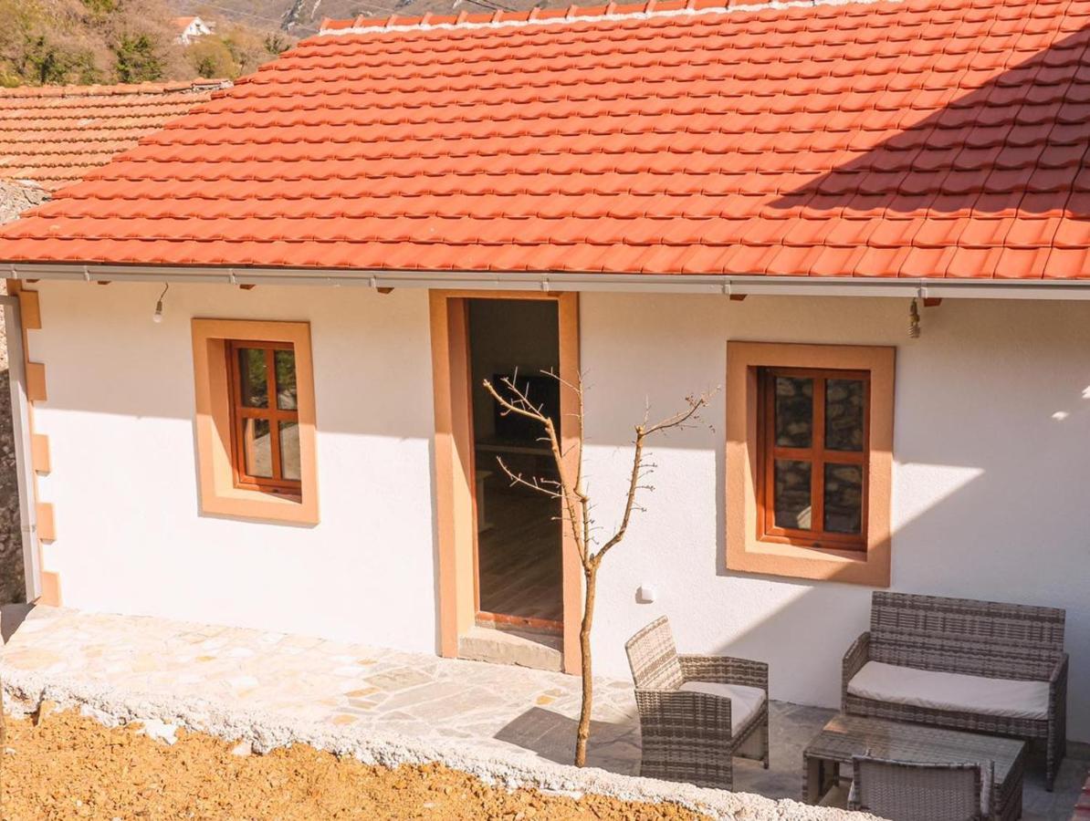 Apartmani Dumezic Bar Luaran gambar
